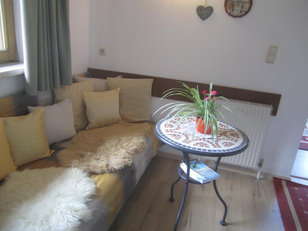 The Art & Sport Hotel Инсбрук Екстериор снимка